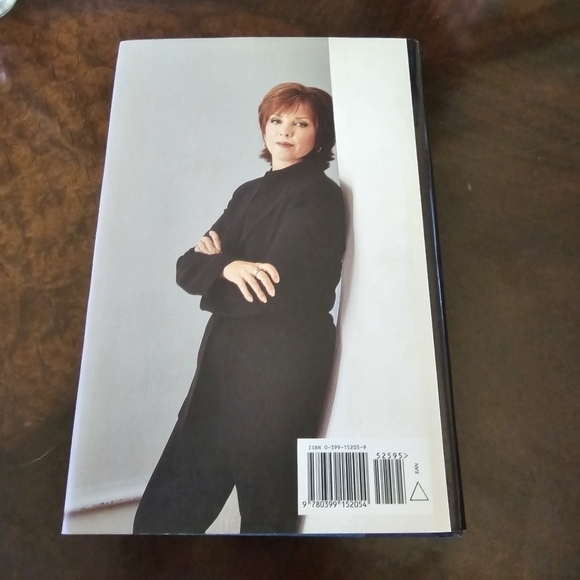 Northern Lights Novel by Nora Roberts, Hardcover, Pre-owned - Picture 2 of 10